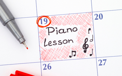 Cours de piano : apprendre la magie des touches noires et blanches
